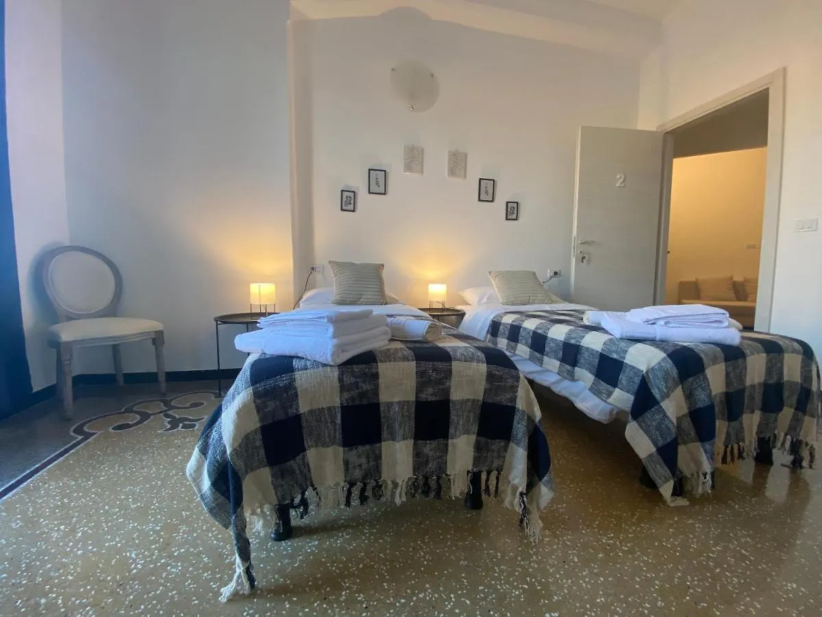 مبيت وإفطار جنوة Casa Amedeo 0*,