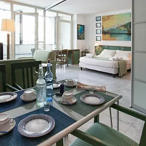  Apartment Acquario