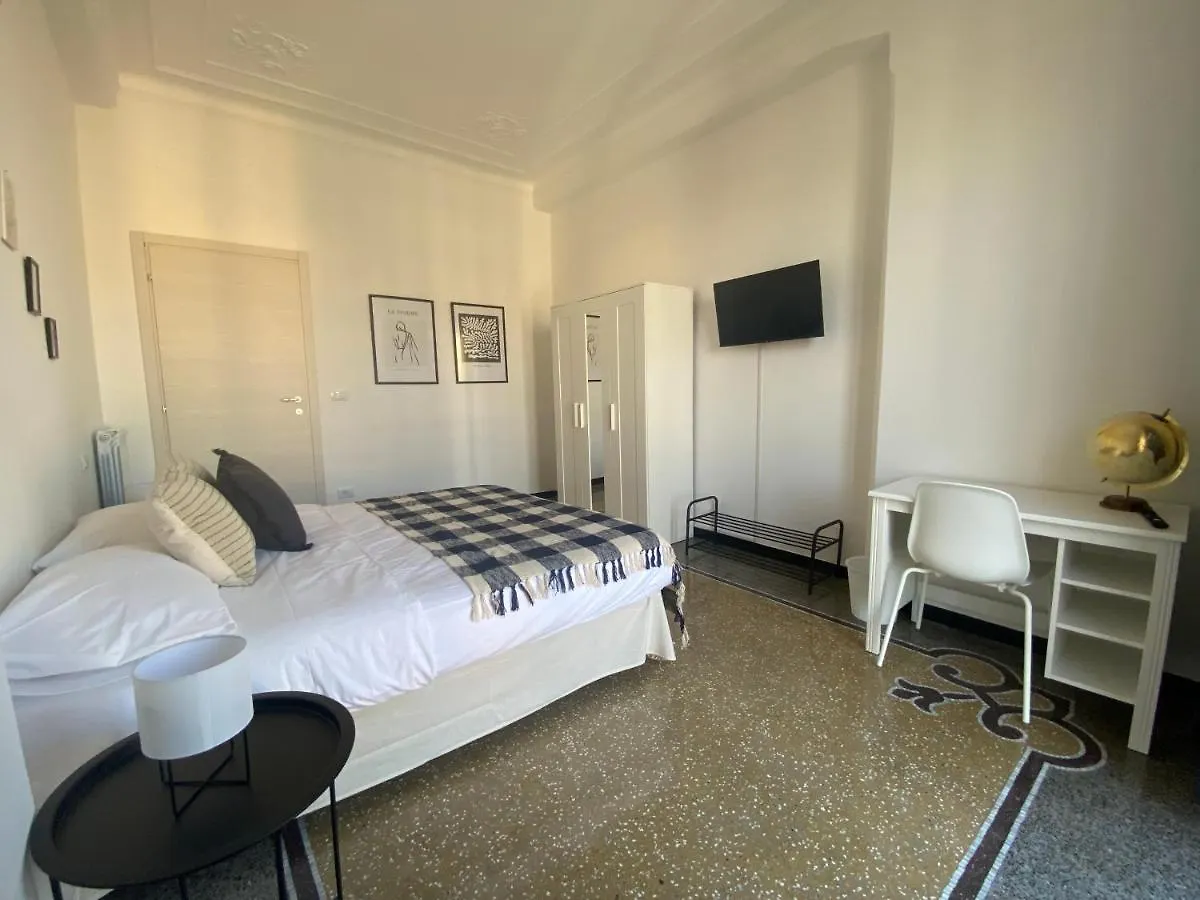 Casa Amedeo Bed & Breakfast Genoa 0*,  Italy